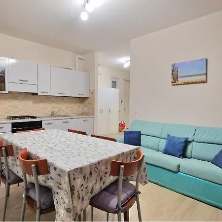 Chiara Pool Apartment Bardolino