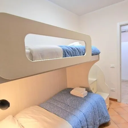 Chiara Pool Apartment